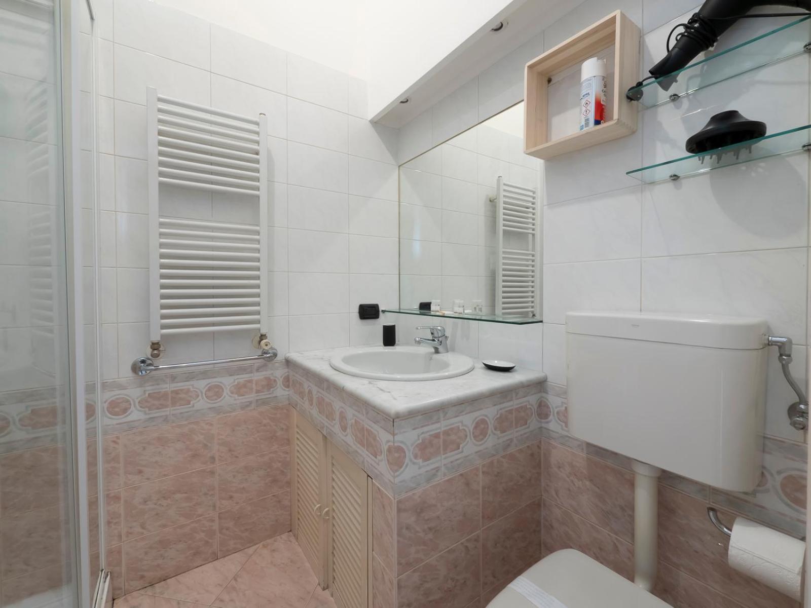 Xenia Apartments - Colorful Apartment In Fiera Area Μιλάνο Εξωτερικό φωτογραφία
